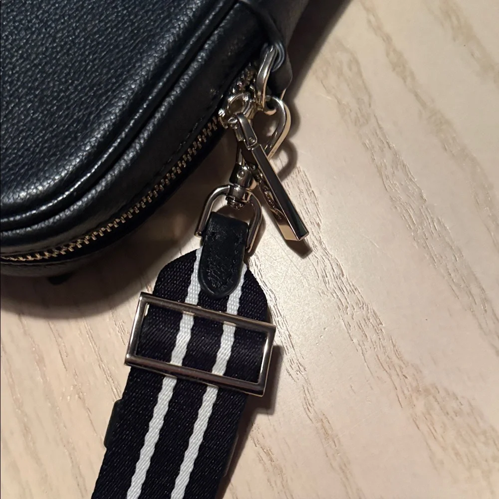 Kate Spade Black Mini Crossbody - Picture 6 of 13
